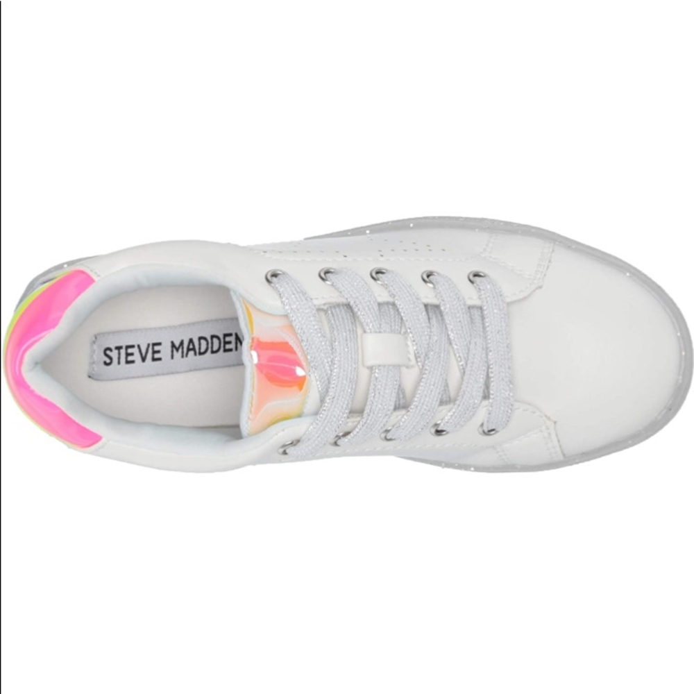 Steve Madden Child Rezza Sneaker Size 3 - Picture 3 of 7